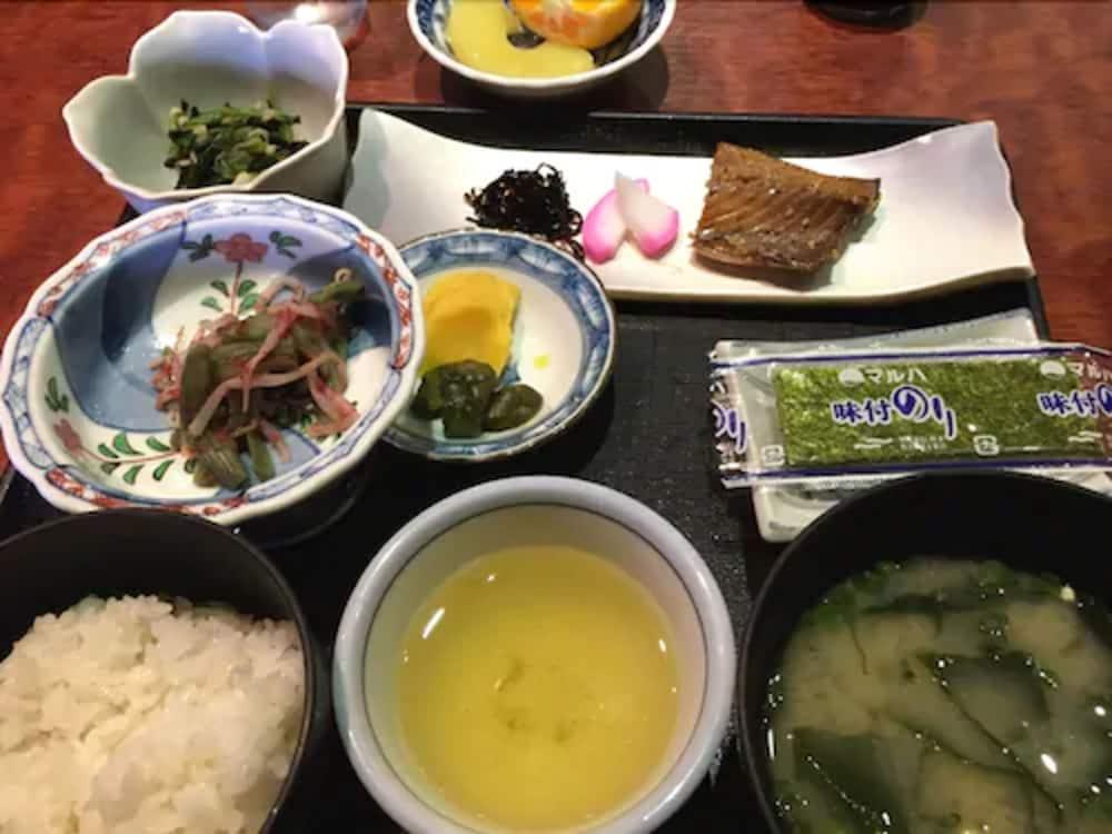 Sasebo Green Hotel Buitenkant foto